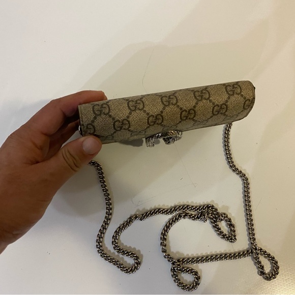 GUCCI MINI DIONYSUS SUPER BEIGE GG SUPREME CANVAS CROSS BODY BAG - Picture 4 of 16